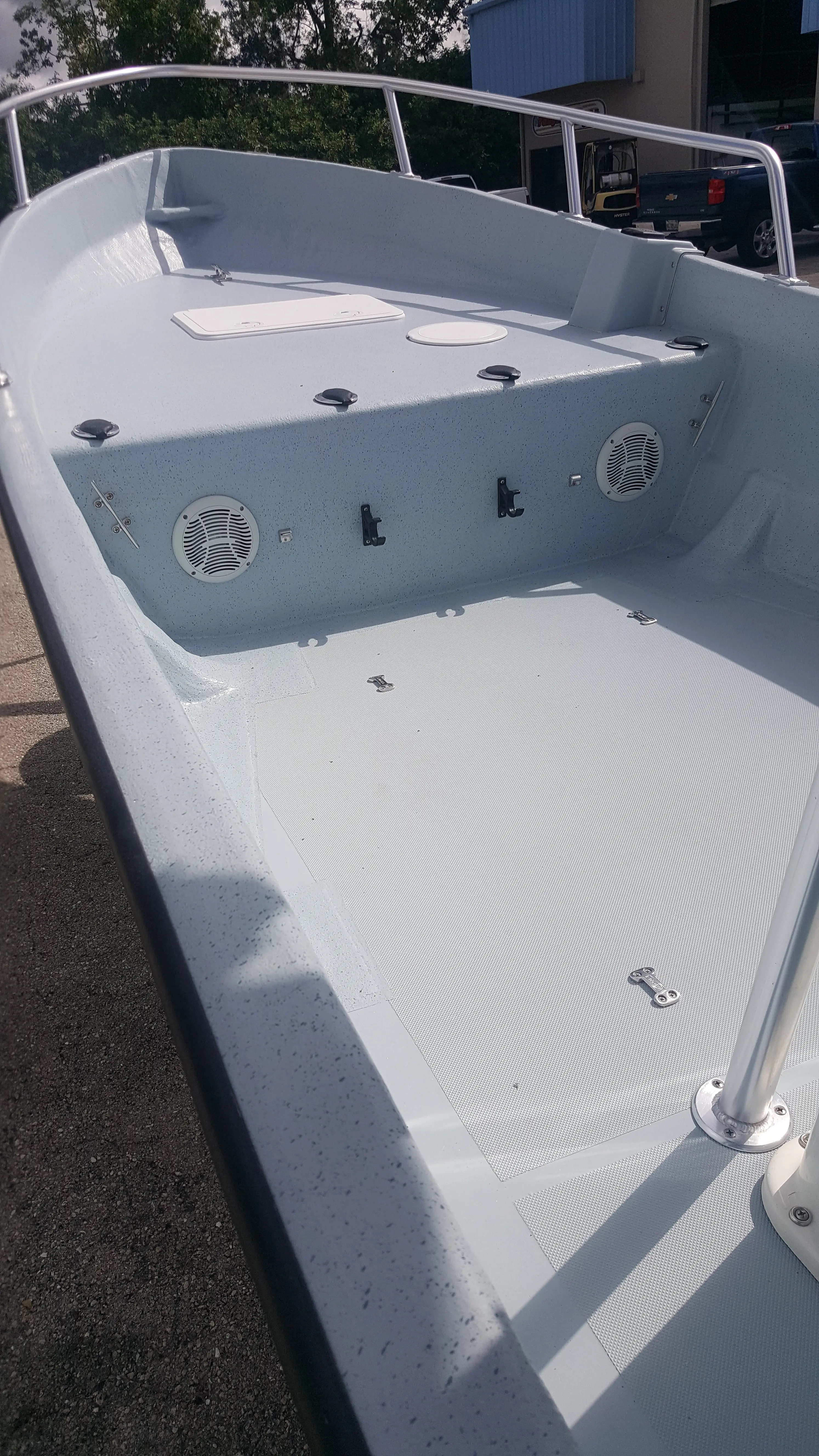 Panga Boats USA — W-22 · Close-ups