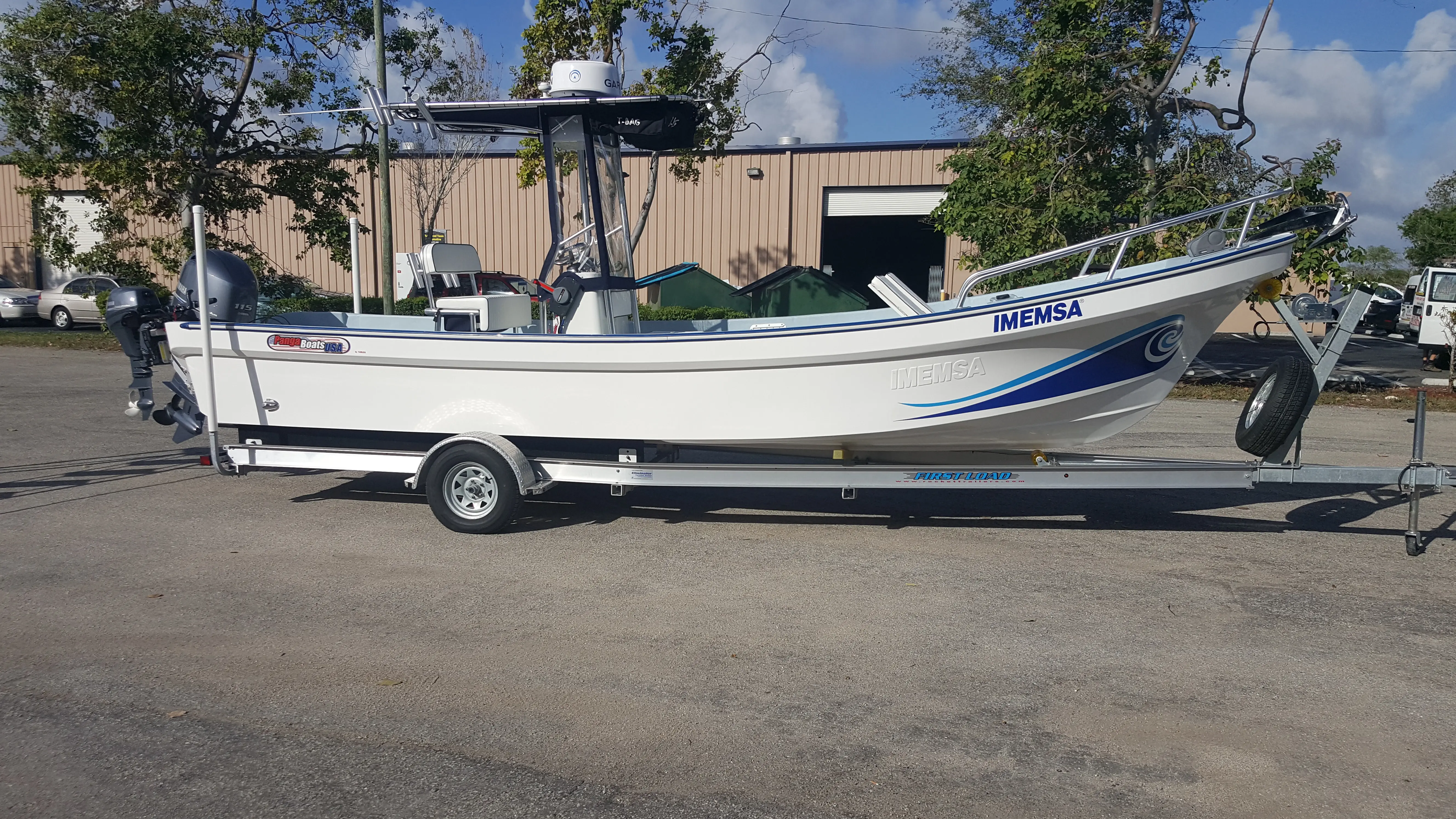 Panga Boats USA — W-25 · The Hulls